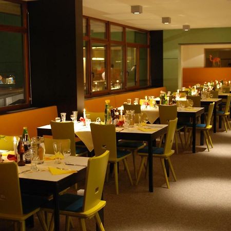 Hermann-Gmeiner-Akademie Hotel Innsbruck Eksteriør billede