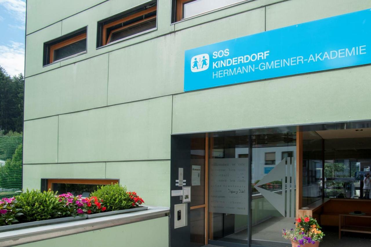 Hermann-Gmeiner-Akademie Hotel Innsbruck Eksteriør billede