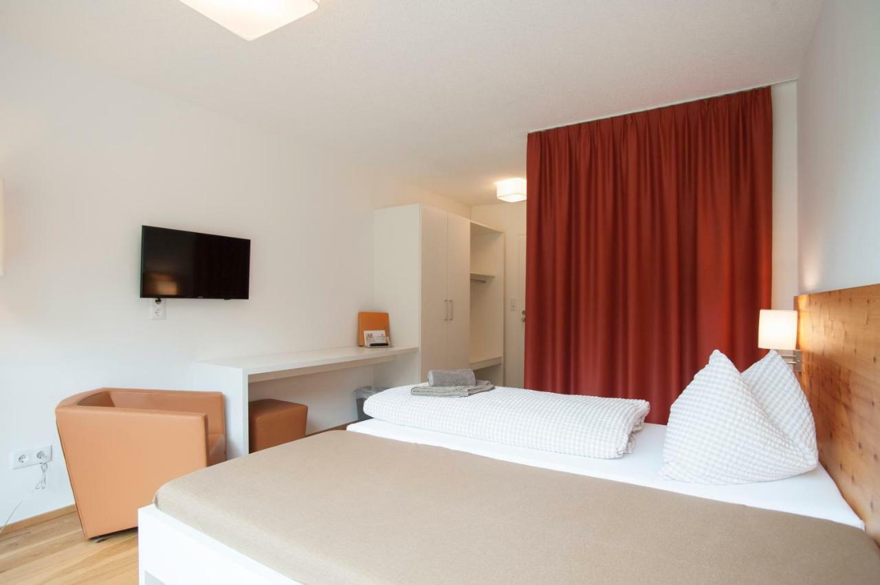 Hermann-Gmeiner-Akademie Hotel Innsbruck Eksteriør billede